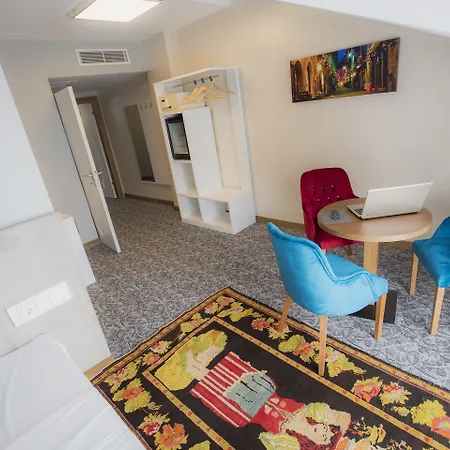 Royal Inci Hotel 3*