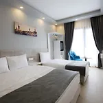 Royal Inci Hotel 3*