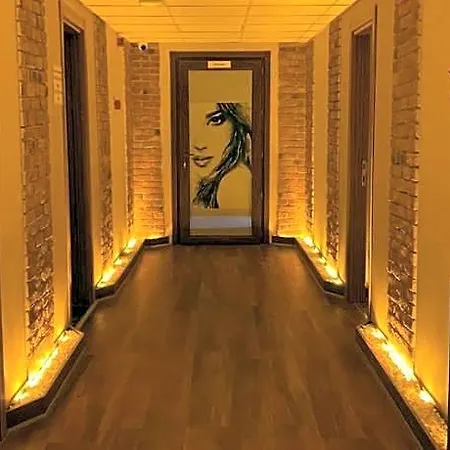 Szálloda Royal Inci