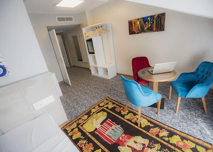 Royal Inci Szálloda 3*