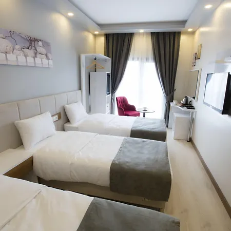 Royal Inci Отель 3*
