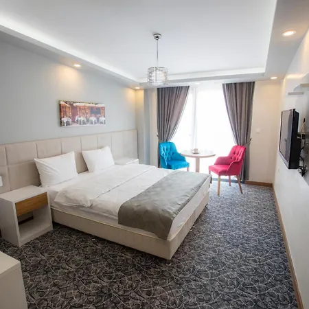 Отель Royal Inci 3*